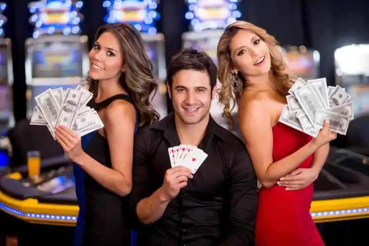 মোবাইলে ভার্চুয়াল কয়েন তথ্য দেখার দৃশ্য